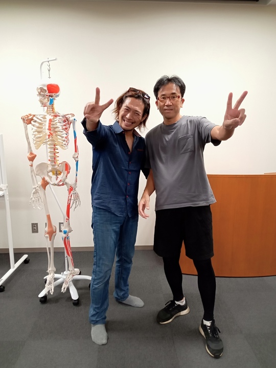 Dr.ウエムラ×ken yamamoto四幹が体幹及び姿勢に及ぼす影響 Dr.ウエムラ × Ken Yamamoto 四肢が体幹及び姿勢に及ぼす影響